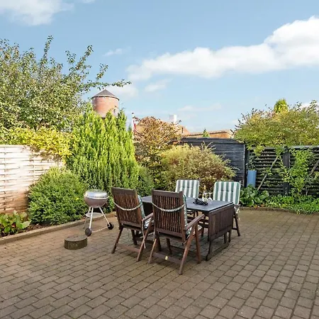 Gorgeous In With Wifi *