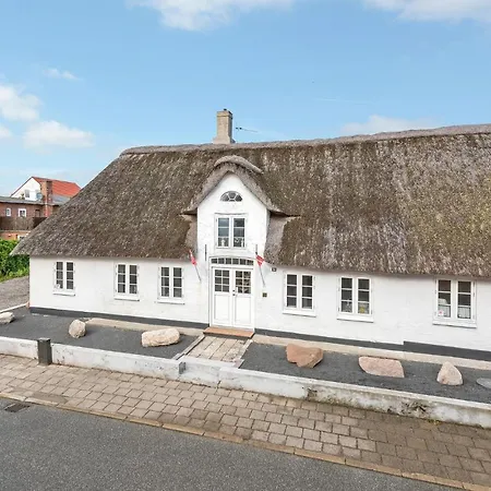 Feriehus Gorgeous In With Wifi Højer