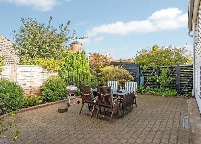 Gorgeous In With Wifi *