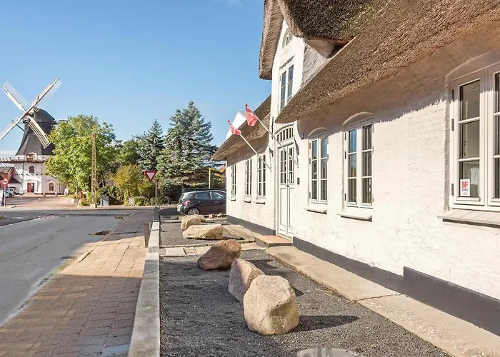 Ferienhaus Gorgeous In With Wifi *